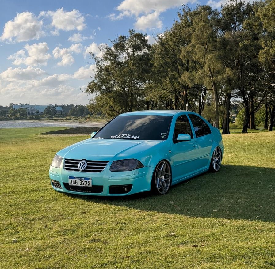 Volkswagen Bora - foto 1