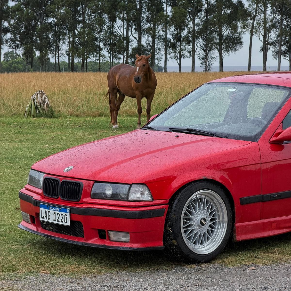BMW E36 - foto 1